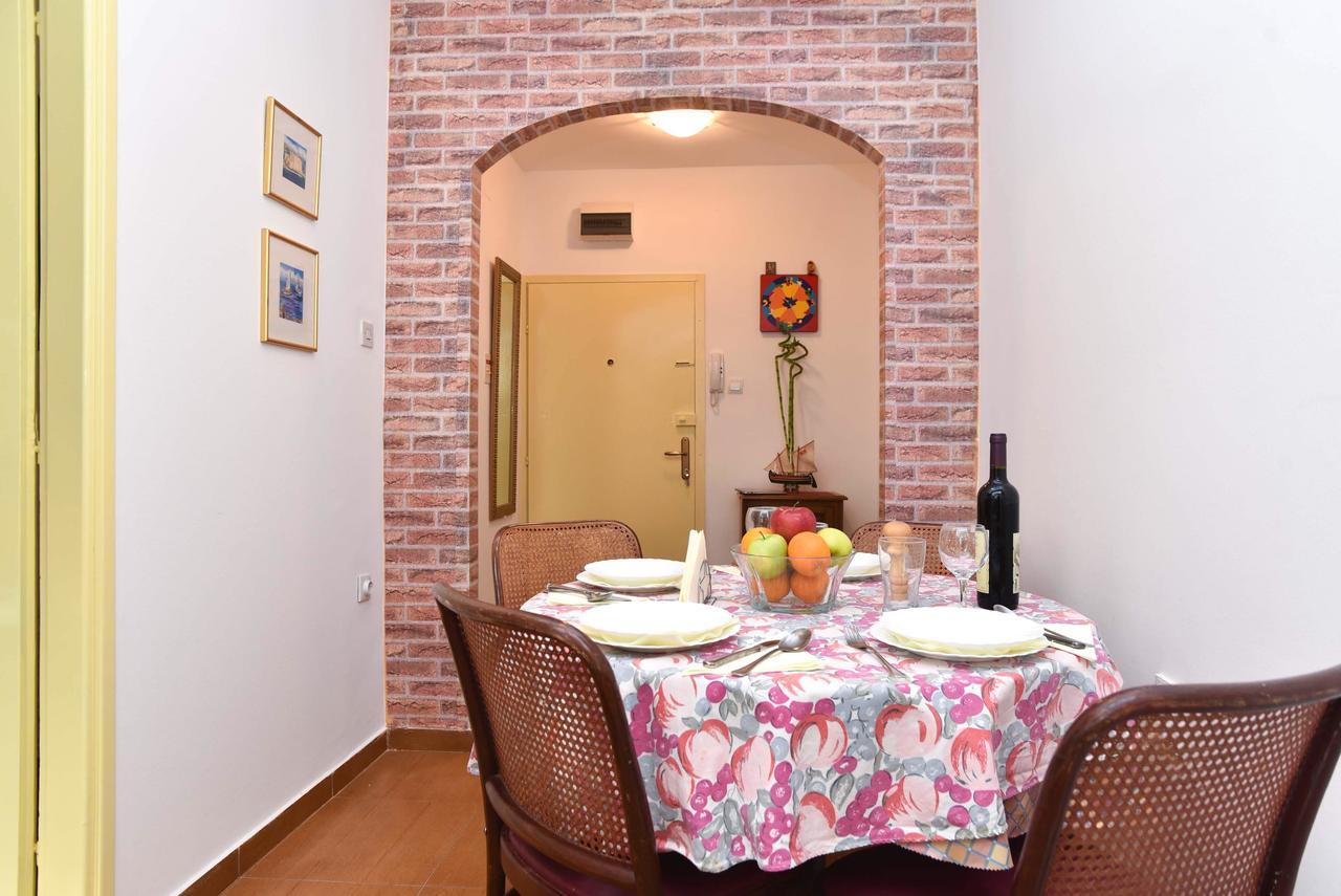 Family Apartment Close To Slovenska Beach Budva Bagian luar foto